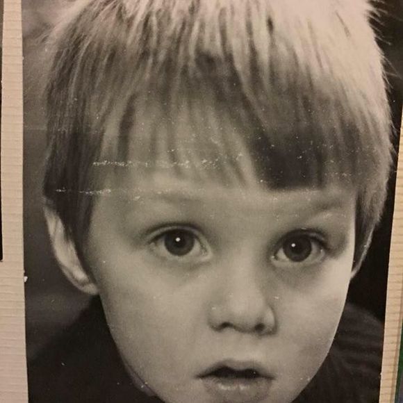 Meet your Posher, Jonny - Picture 2 of 2